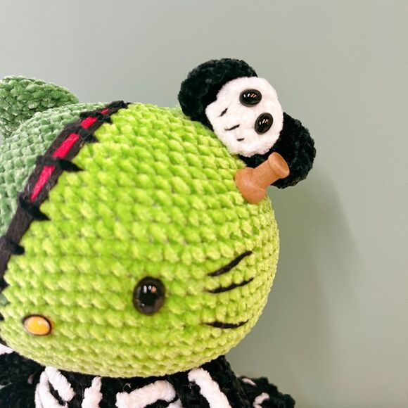 HelloKitty Crochet Doll in Zombie Costume | Glow-in-the-Dark Handmade plush - Picture 10 of 11